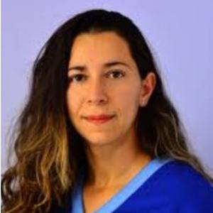 Dr.ssa Erida Elezi Dentista o Odontoiatra