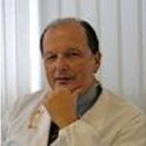Dr. Claudio Toscana Chirurgo Proctologo