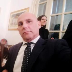 Dr. Alberto Ricci Dentista o Odontoiatra