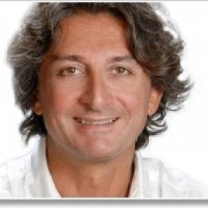 Dr. Mario Valentino Longo Dentista o Odontoiatra