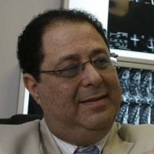 Prof. Joram Kufert Fisiatra