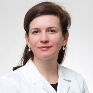 Dr.ssa Andreea Soare Endocrinologo