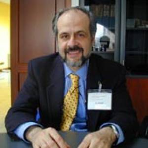 Dr. Elia Virone Pneumologo