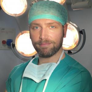 Dr. Filippo Gagliardi Neurochirurgo