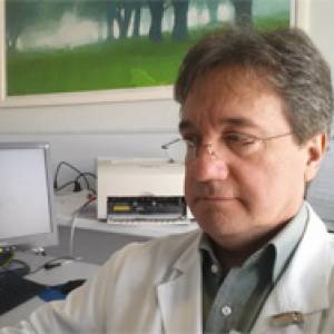 Dr. Sergio Lubich Reumatologo