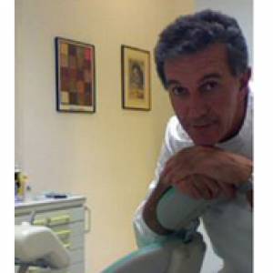 Dr. Gilberto Zironi Dentista o Odontoiatra