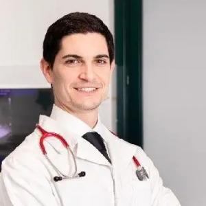 Dr. Simone Sferrazza Papa Pediatra