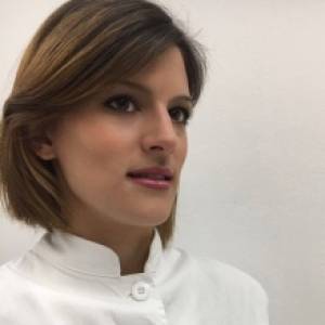 Dr.ssa Ilaria Carelli Biologo Nutrizionista