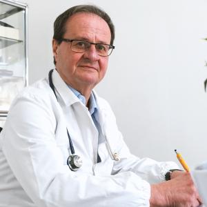 Dr. Fernando Migliazza Pneumologo