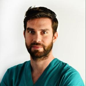 Dr. Alberto Fioretti Dentista o Odontoiatra