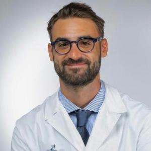 Dr. Francesco Bruzziches Dermatologo