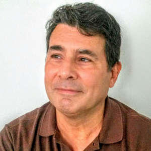 Dr. Claudio Di Lello
