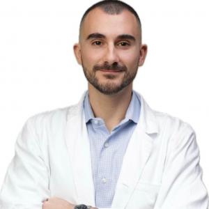 Dr. Giulio Cortonesi Dermatologo