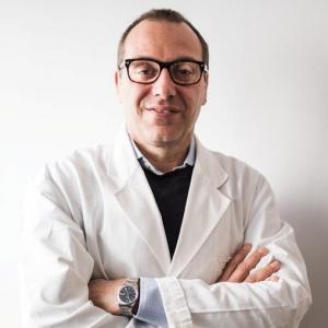 Dr. Mario Alfonso Caterini Oculista