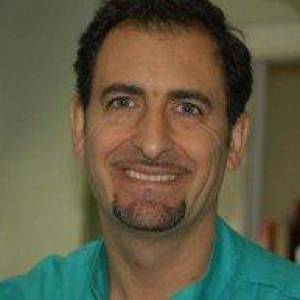 Dr. Bruno Marcelli Dentista o Odontoiatra