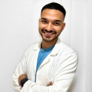 Dr. Christian Javier Salinas Roland Fisioterapista