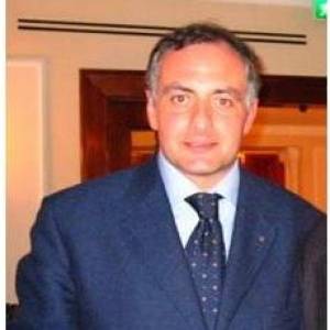 Dr. Aniello Ascione Cardiologo