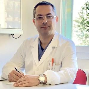Dr. Arthur Albarkouni Ortopedico