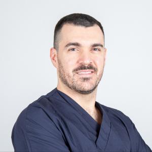 Dr. Mattia Pugliese Ortopedico