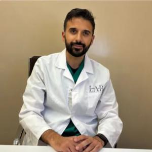 Dr. Alessandro Capalbo Dermatologo