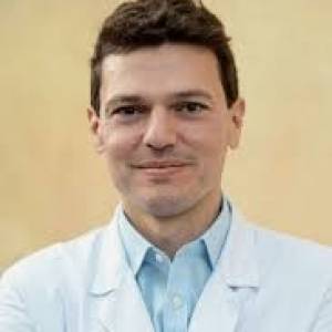 Dr. Emanuele Gerace Ortopedico
