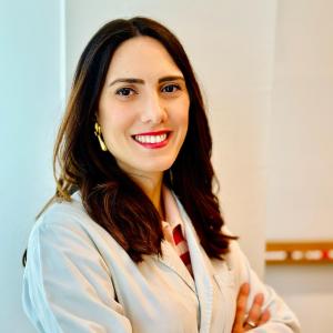 Dr.ssa Chiara Perrone Ginecologo
