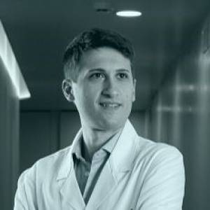 Dr. Andrea Parisi Chirurgo Plastico