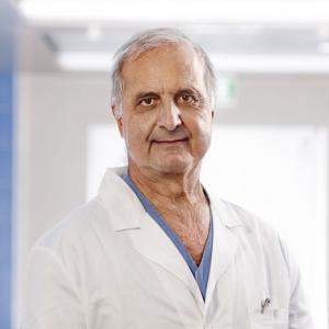 Dr. Erico Schiavone Ortopedico