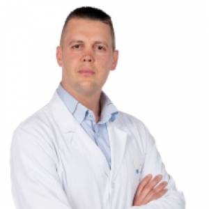 Dr. Lorenzo Ceri Ortopedico