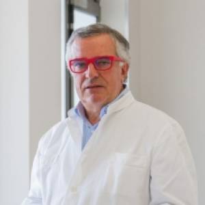 Dr. Mario Thiella Ginecologo