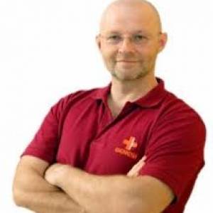 Dr. Maxim Filippi Makarov Fisioterapista