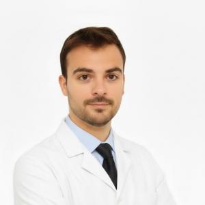 Dr. Alessandro Ferraro Oculista