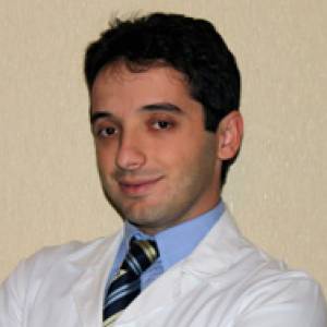 Dr. Alessio Maiello Ortopedico