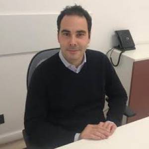 Dr. Luca Mandia Ginecologo