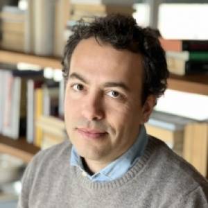 Dr. Emanuele Costi Neurochirurgo