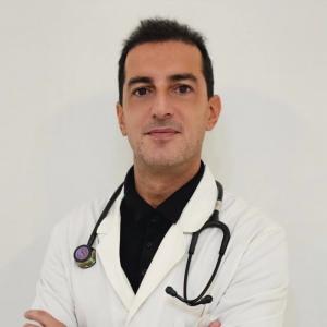 Dr. Raffaele Lacquaniti Cardiologo
