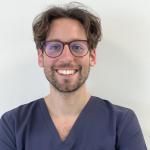 Dr. Attilio Peri Dentista o Odontoiatra