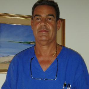 Dr. Alberto Degioannis Ortopedico