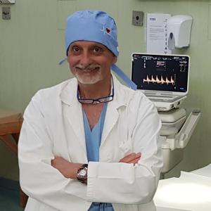 Dr. Ramin Namavar