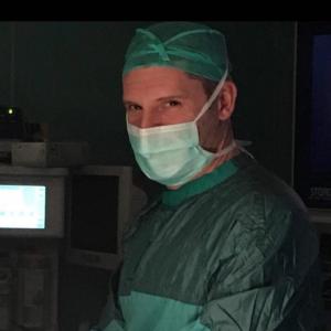 Dr. Ottorino Perrone Chirurgo Toracico