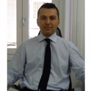 Dr. Irakli Nadashvili Chirurgo Plastico