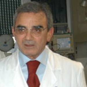 Dr. Giuseppe Cannella Nefrologo