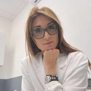 Dr.ssa Anna Spataro Dermatologo