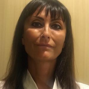 Dr.ssa Valeria Dente Dermatologo