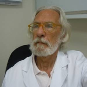 Dr. Renato Colombo Dermatologo
