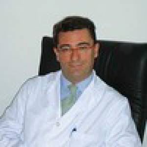 Dr. Pier Carlo Chiavellati Oculista