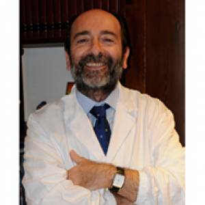 Dr. Cesare Arezzo Pneumologo