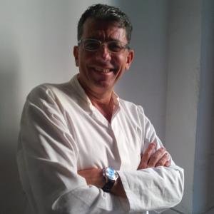 Dr. Sergio Di Leo Ginecologo