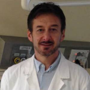 Dr. Vittorio Dalmastri Nefrologo
