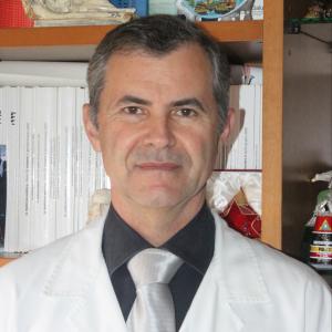 Dr. Enis Agolli Medico Estetico